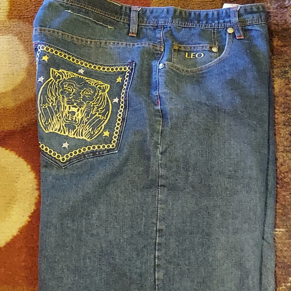Men's jean shorts